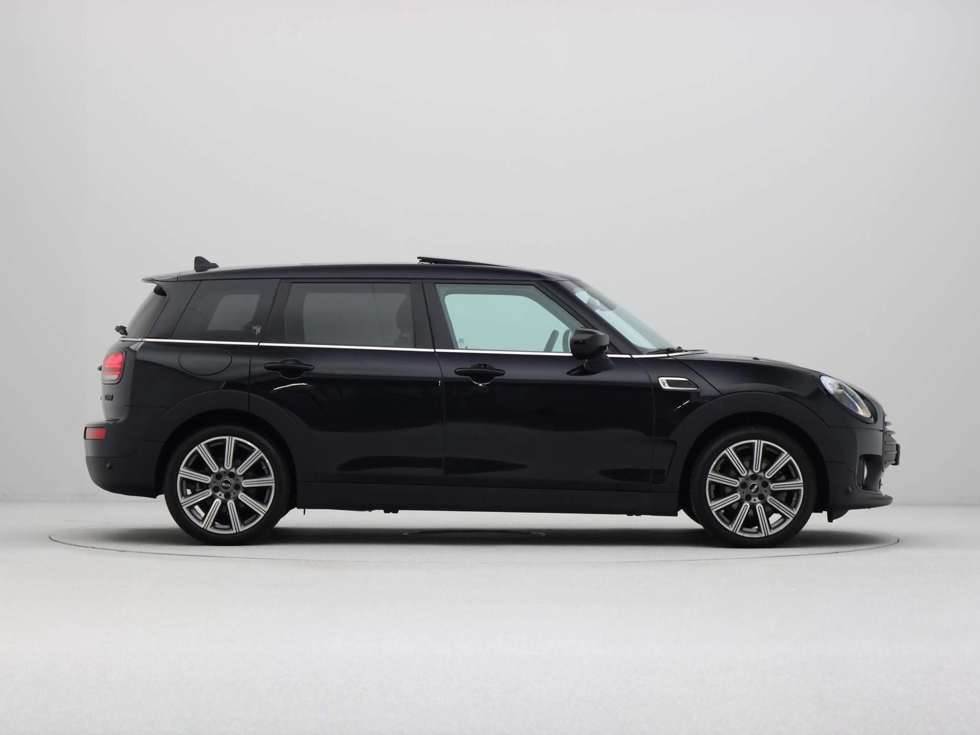 MINI Cooper Clubman MINI Yours — photo 8