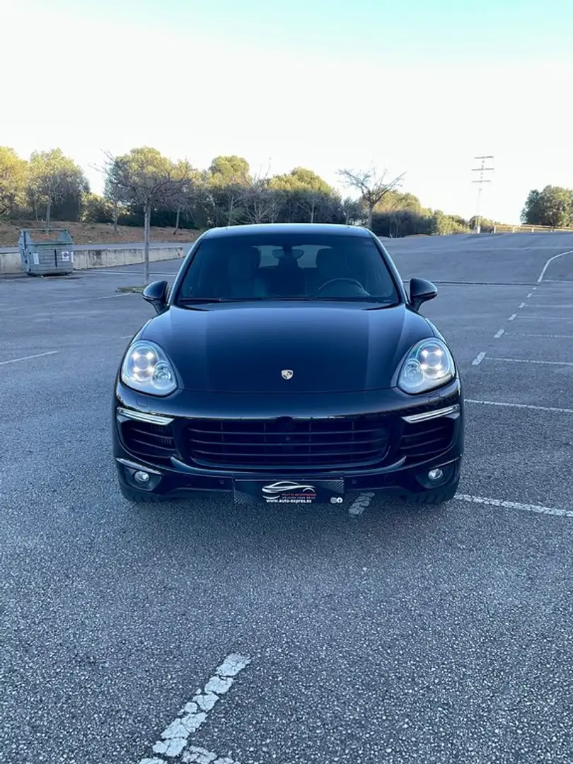 Porsche Cayenne Diesel Aut. Negro - 2