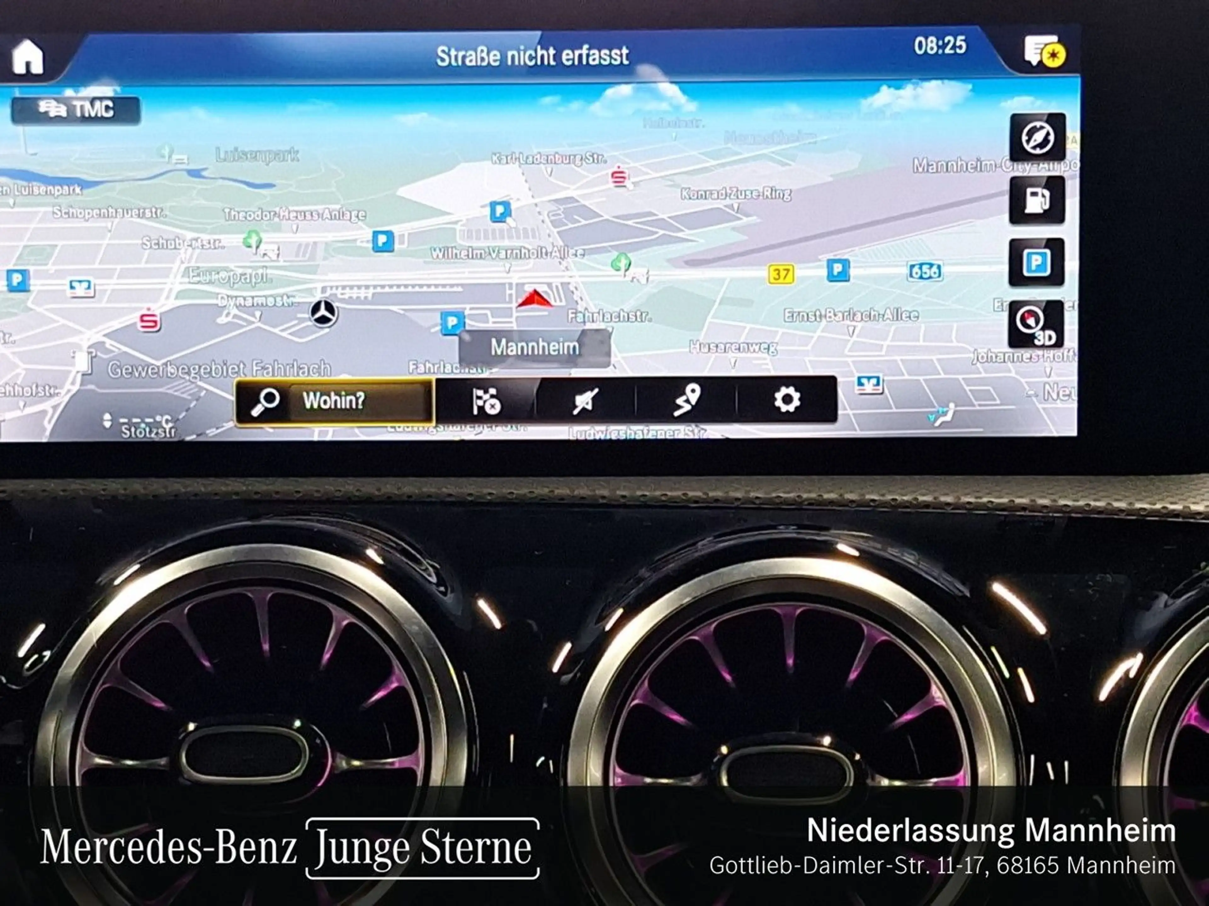 Mercedes-Benz A 35 AMG A 35 4M Kompakt AMG+PANO+LED+KAMERA+19"+7G — photo 15