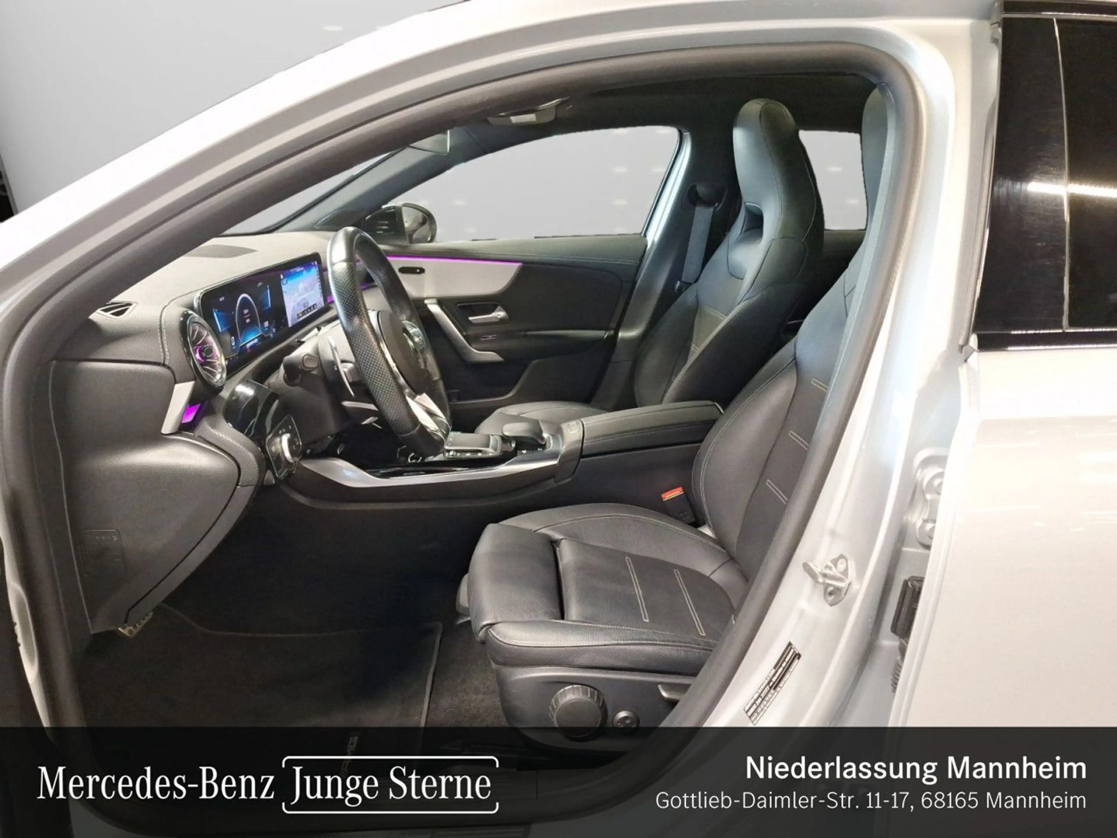 Mercedes-Benz A 35 AMG A 35 4M Kompakt AMG+PANO+LED+KAMERA+19"+7G — photo 10