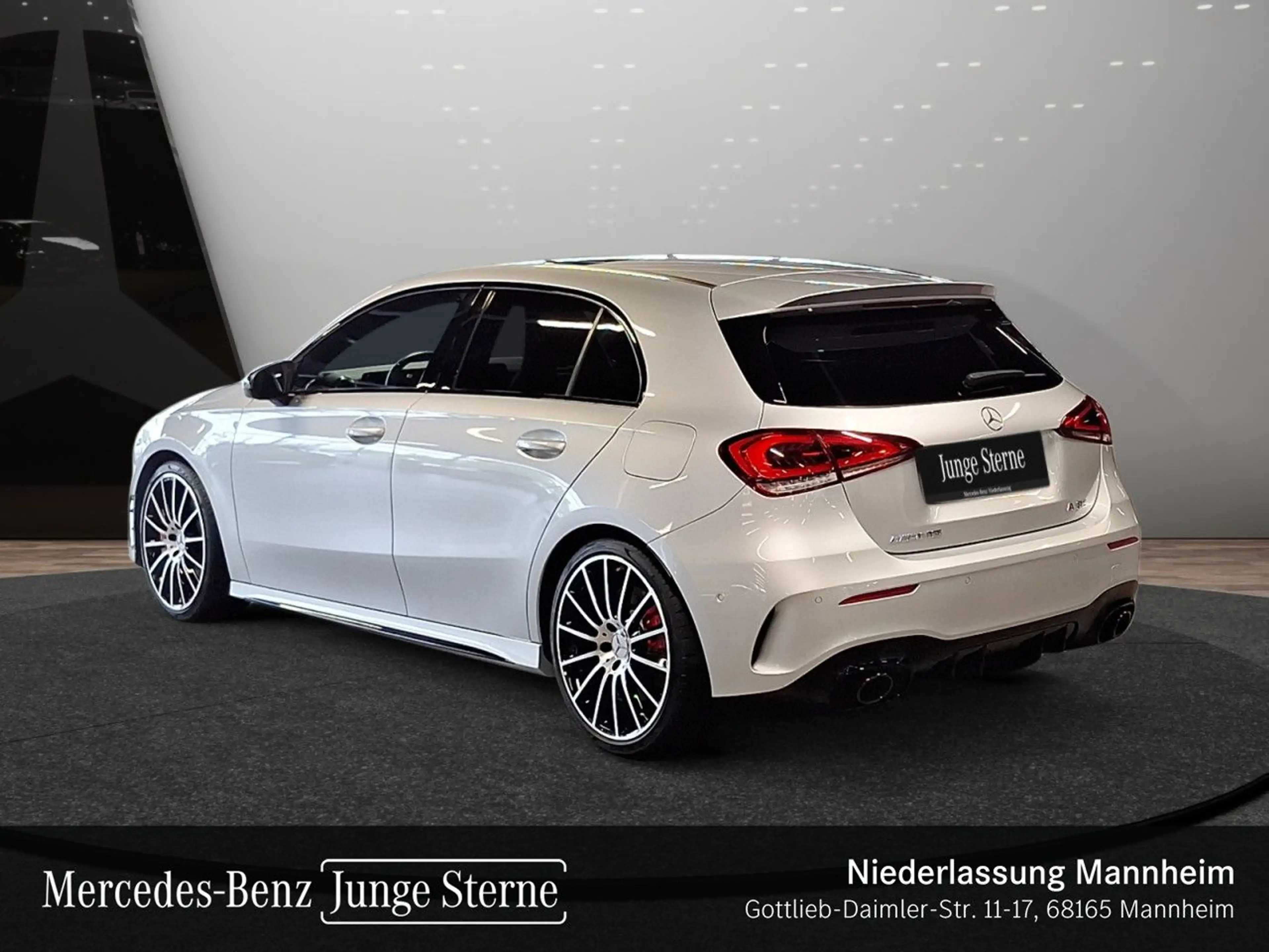 Mercedes-Benz A 35 AMG A 35 4M Kompakt AMG+PANO+LED+KAMERA+19"+7G — photo 9