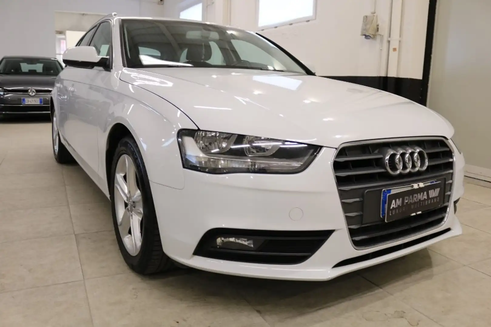 Audi A4 Avant 2.0 TDI 150 CV multitronic Bianco - 1