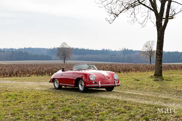 Porsche 356 view 3