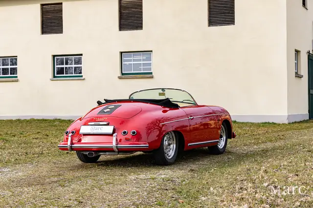 Porsche 356 view 2