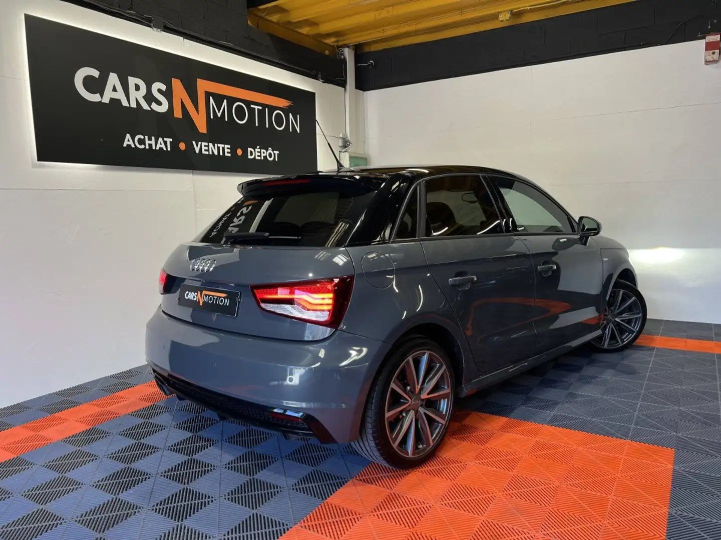 Audi A1 1.8 TFSI 192ch S Line S Tronic 7 - Gris Daytona to - 2