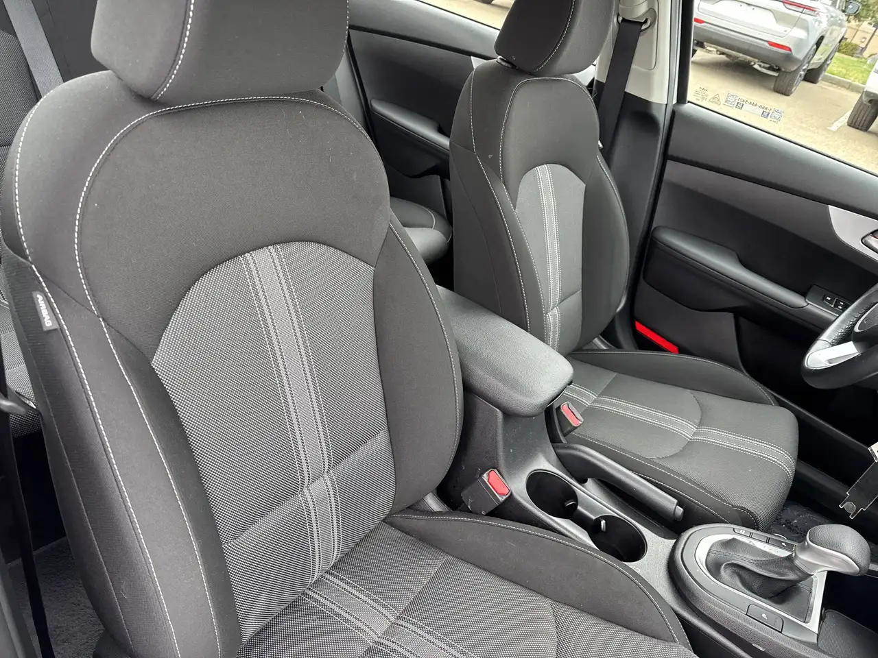 Kia Forte снимка Kia Forte