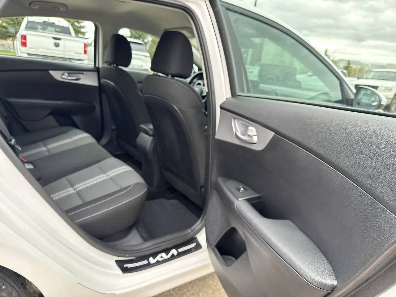 Kia Forte снимка Kia Forte
