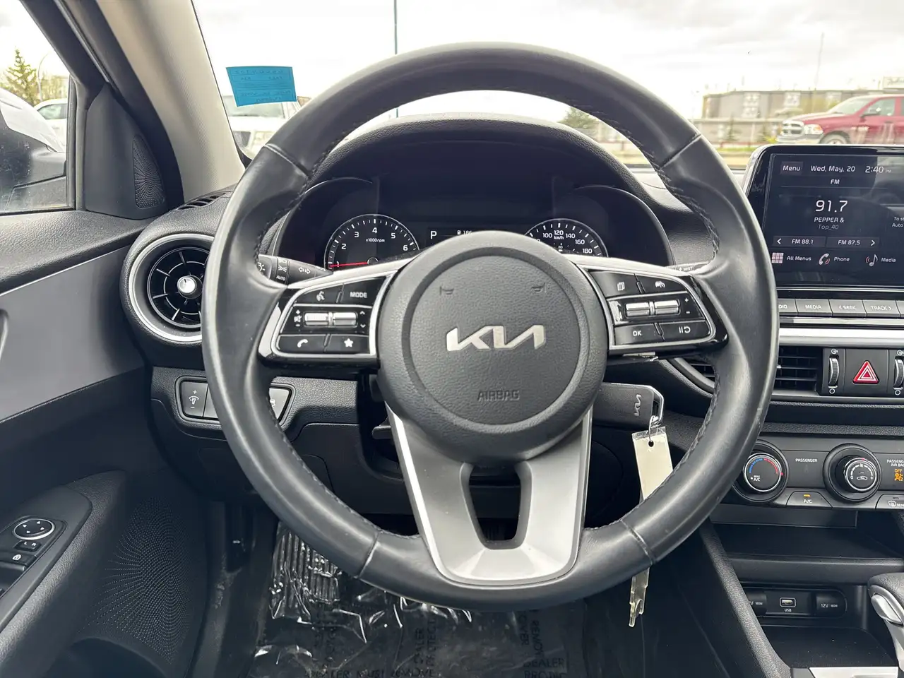 Kia Forte снимка Kia Forte
