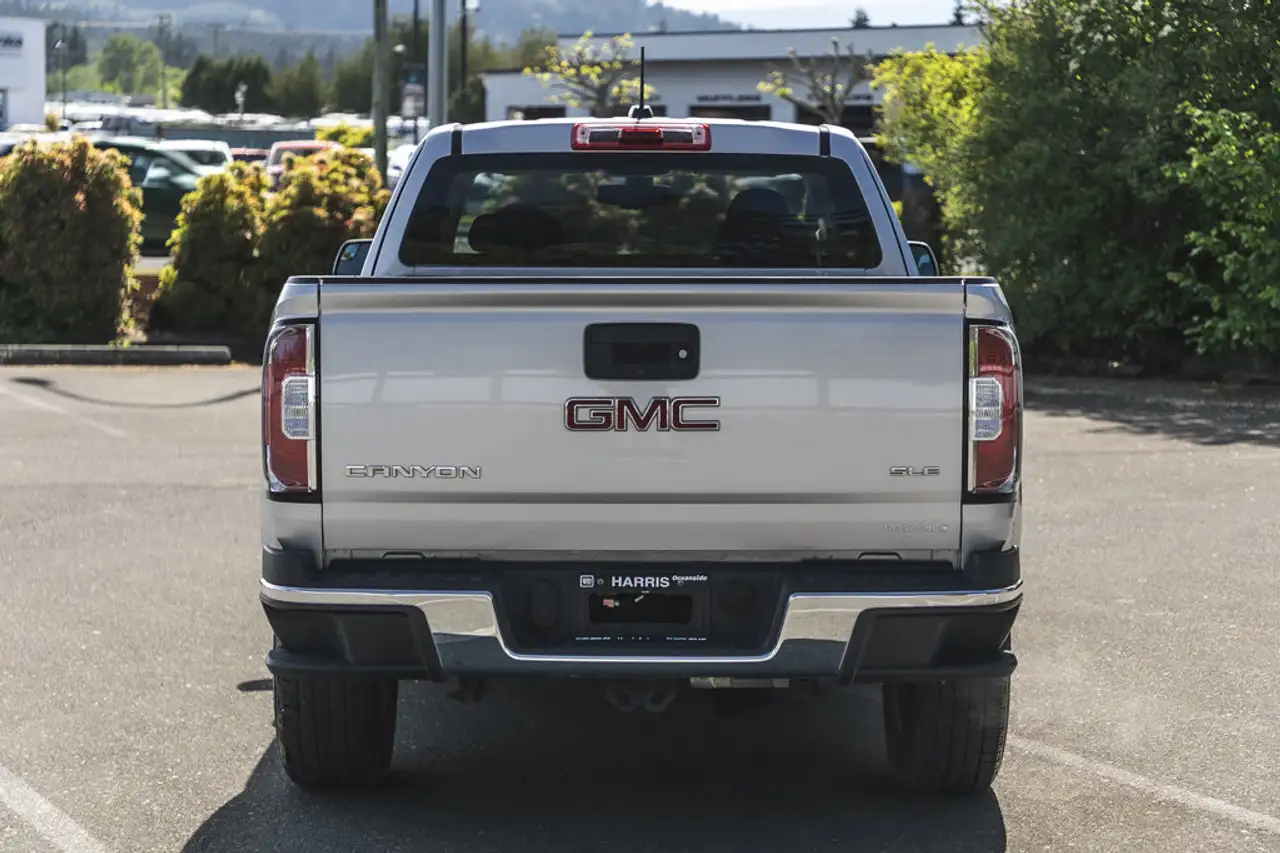 GMC Canyon снимка GMC Canyon