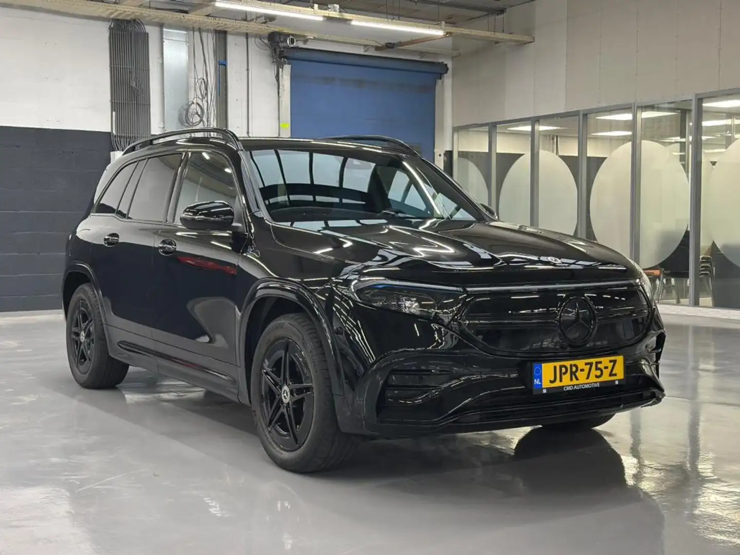 Mercedes-Benz EQB 250 AMG Line 67 kWh Noir - 2
