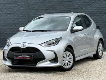 Yaris 1.5i Dual VVT-iE Dynamic /CarPlay/Led/Caméra/R.v/Garantie/