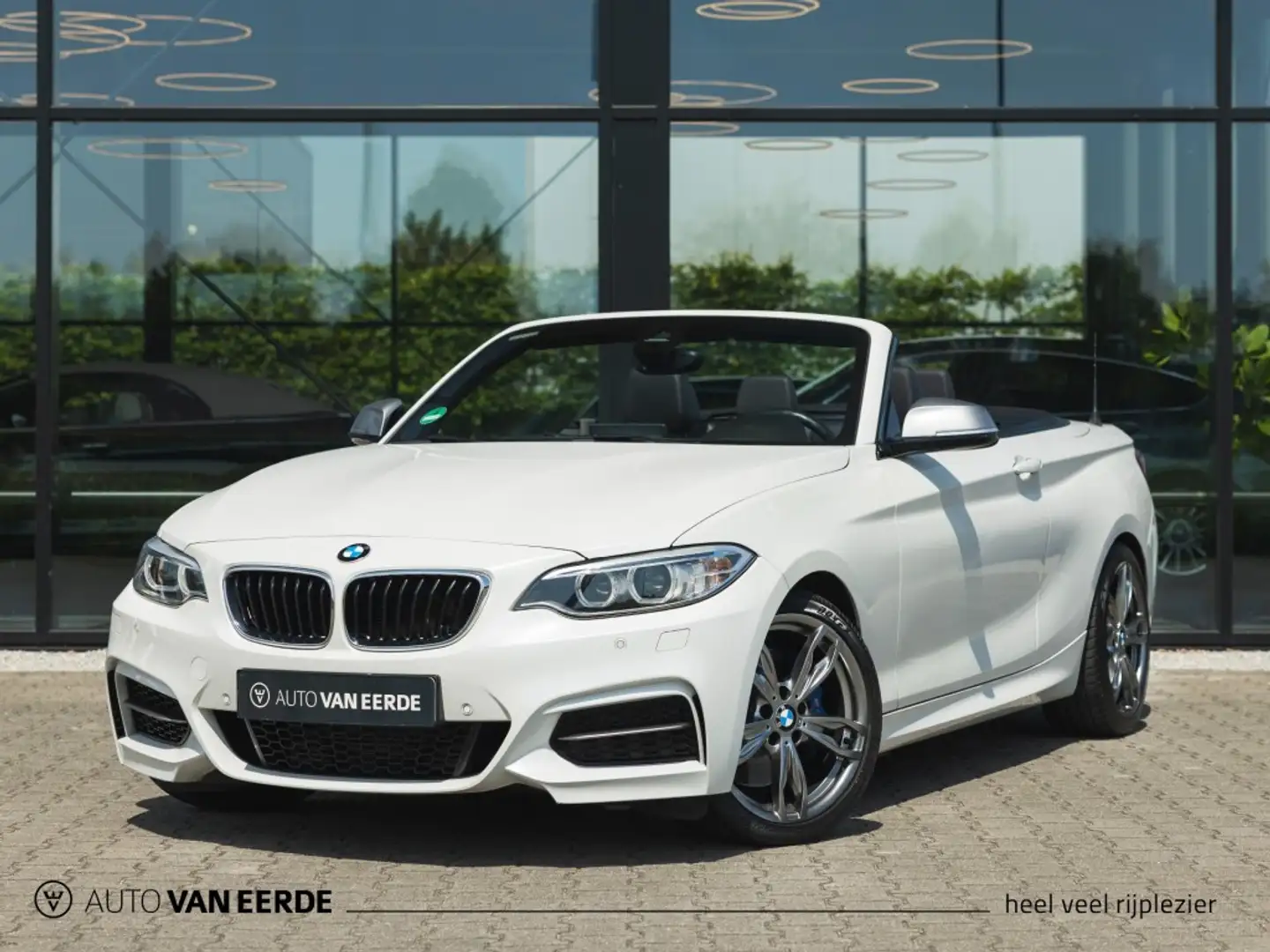 BMW 235 M235i Cabrio xDrive Sportaut. - H/K, DAB etc Bílá - 1