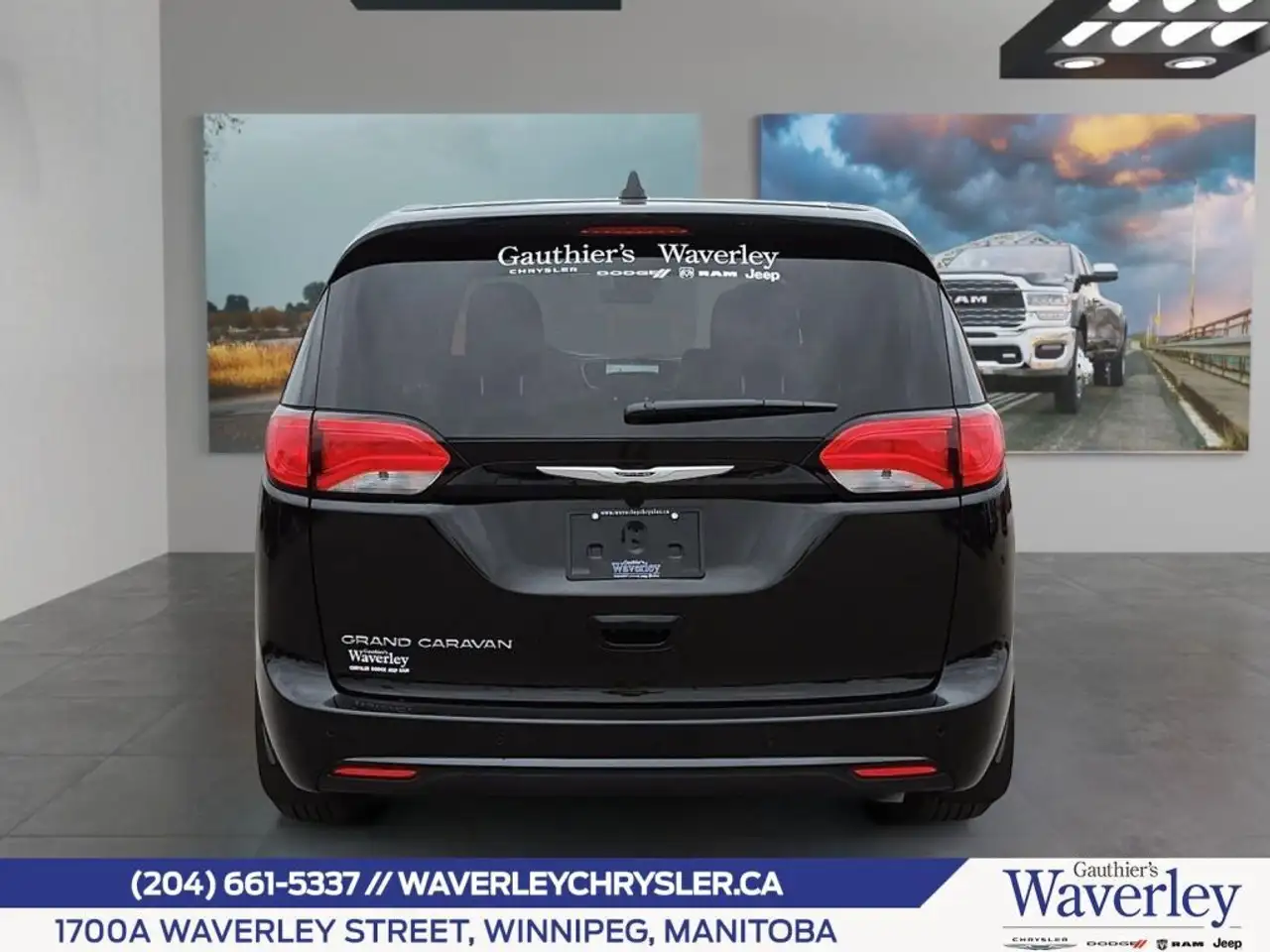 Chrysler Grand Caravan снимка Chrysler Grand Caravan