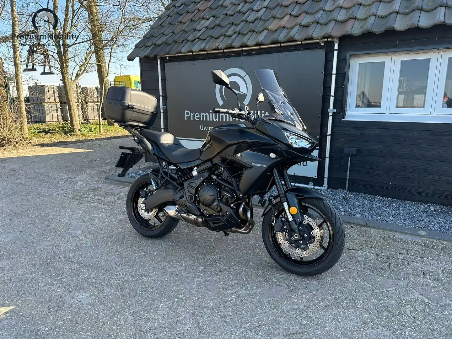 Kawasaki Versys 650 ABS Zwart - 1