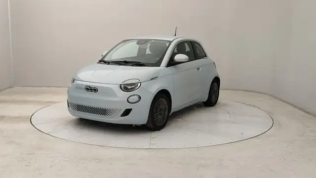 Fiat 500e 42 kWh Icon