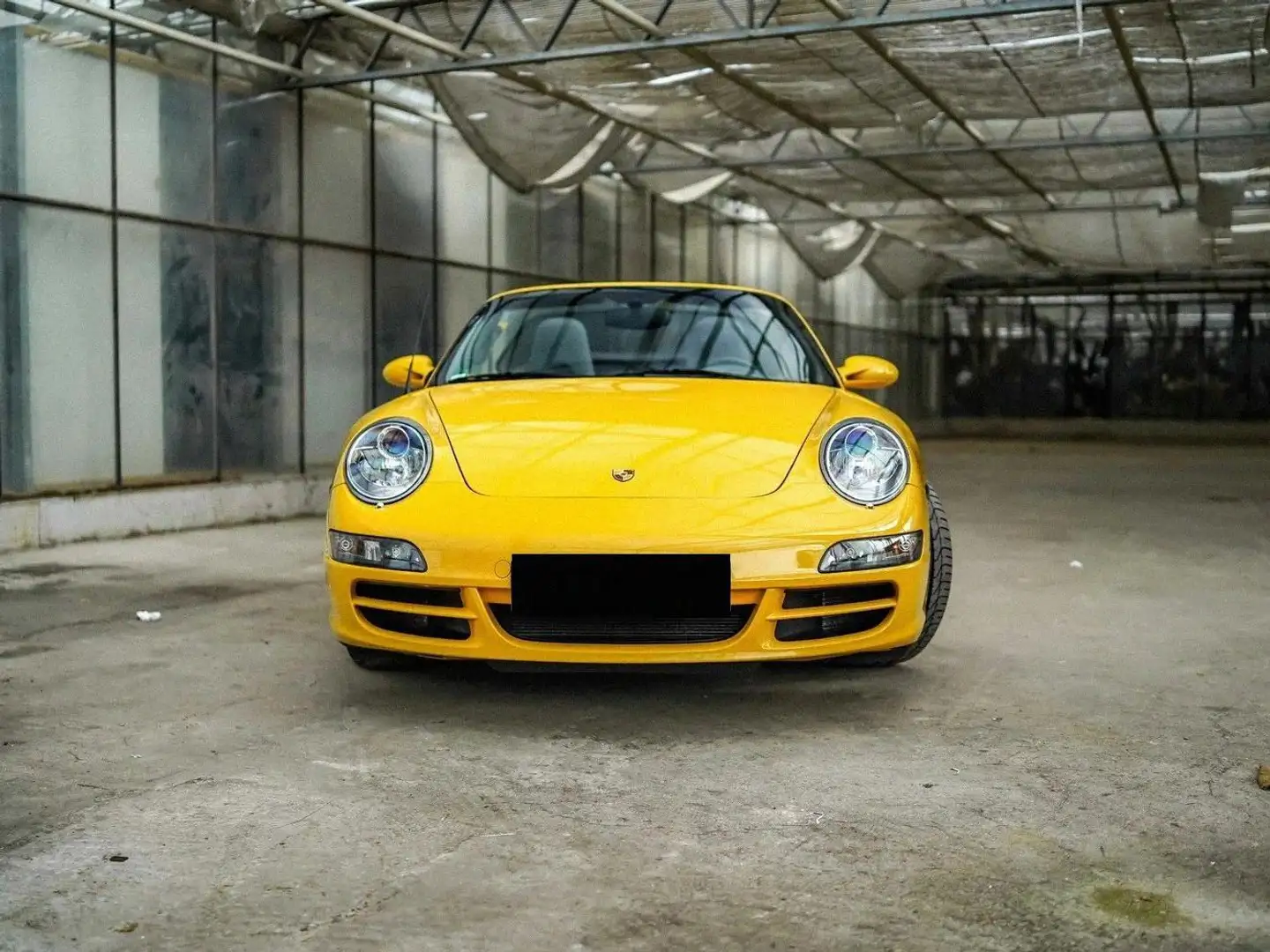 Porsche 997 997 Yellow - 2