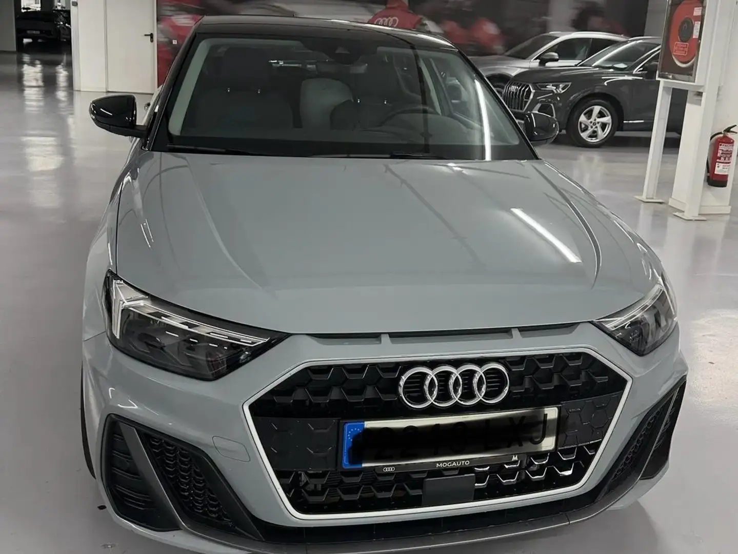 Audi A1 A1 Sportback 30 TFSI Adrenalin S tronic Adrenalin Gris - 1