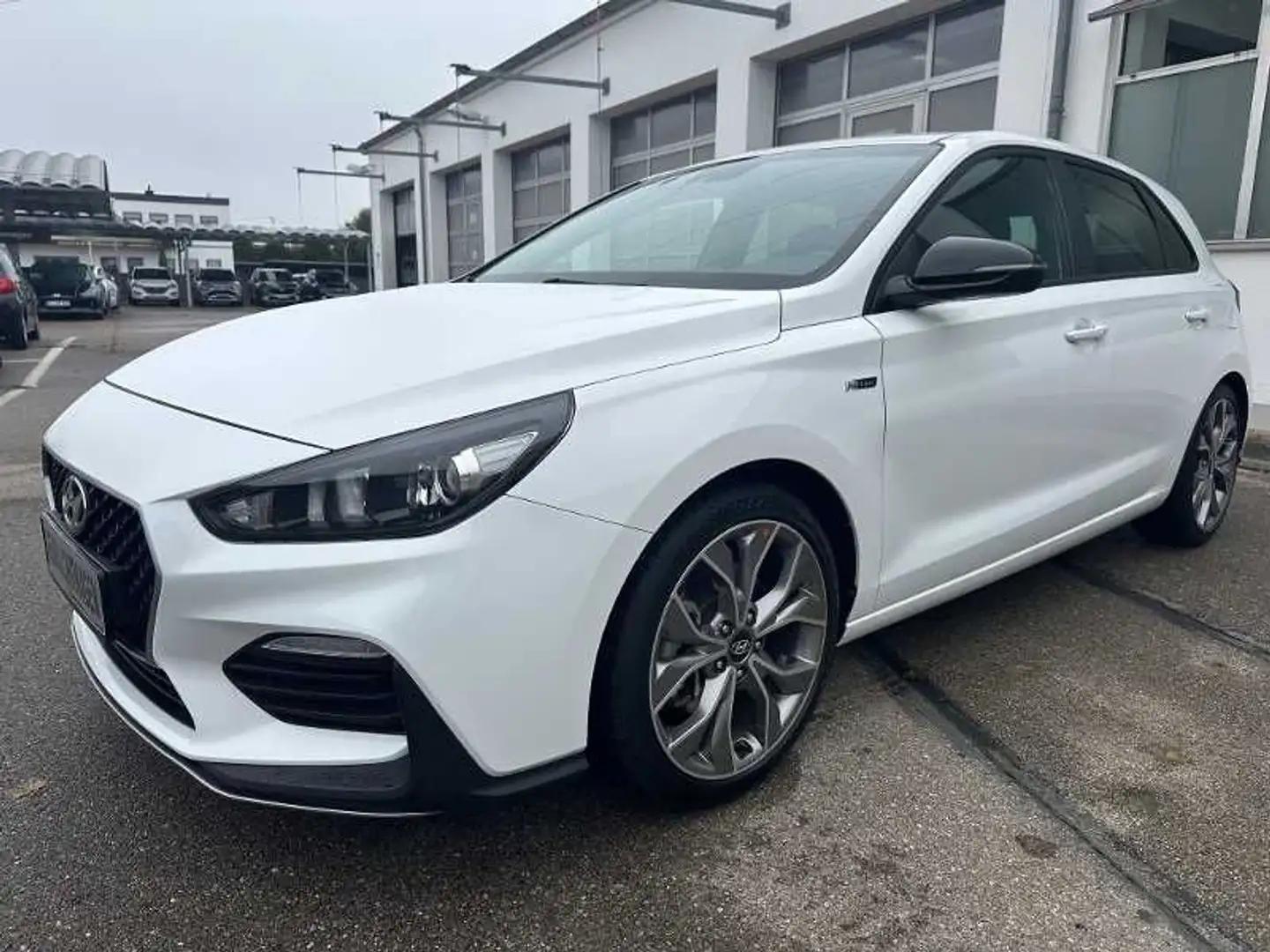 Hyundai i30 N-LINE / Navi / Komf-Paket / WR Blanc - 1