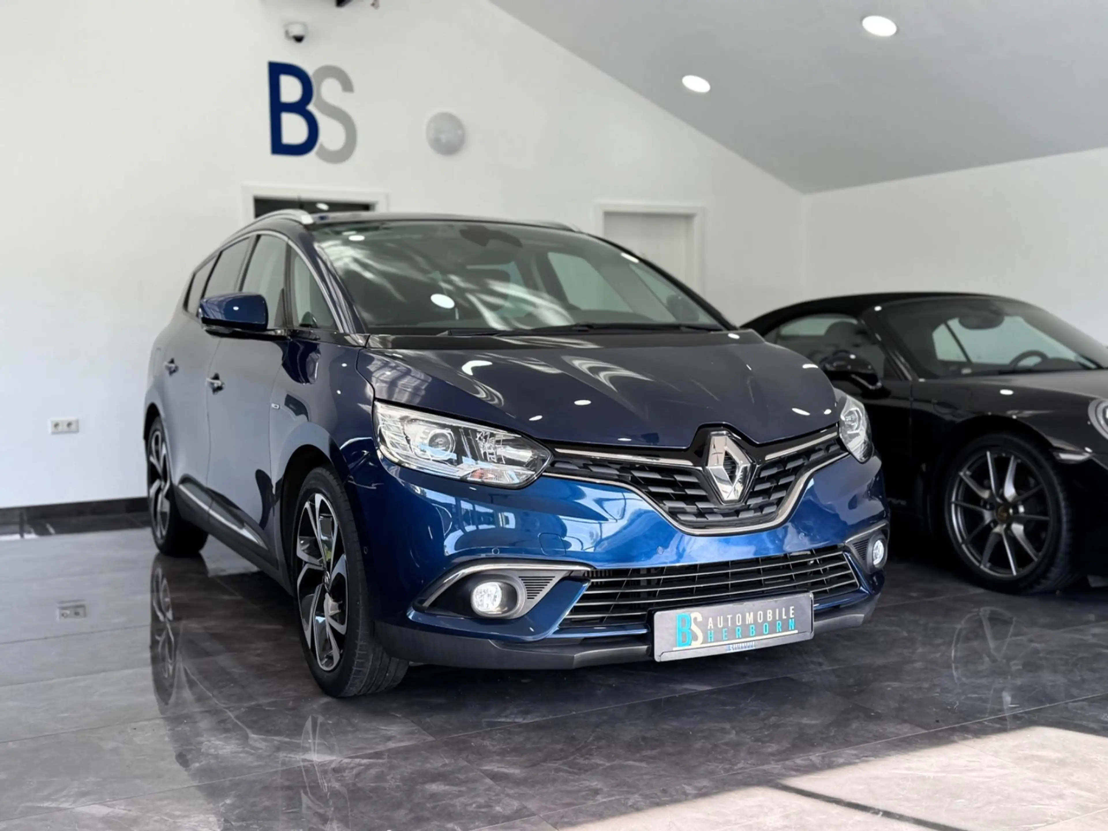 Renault Scenic IV Grand BOSE Edition/Aut/Kamera/Navi/Pan — photo 5
