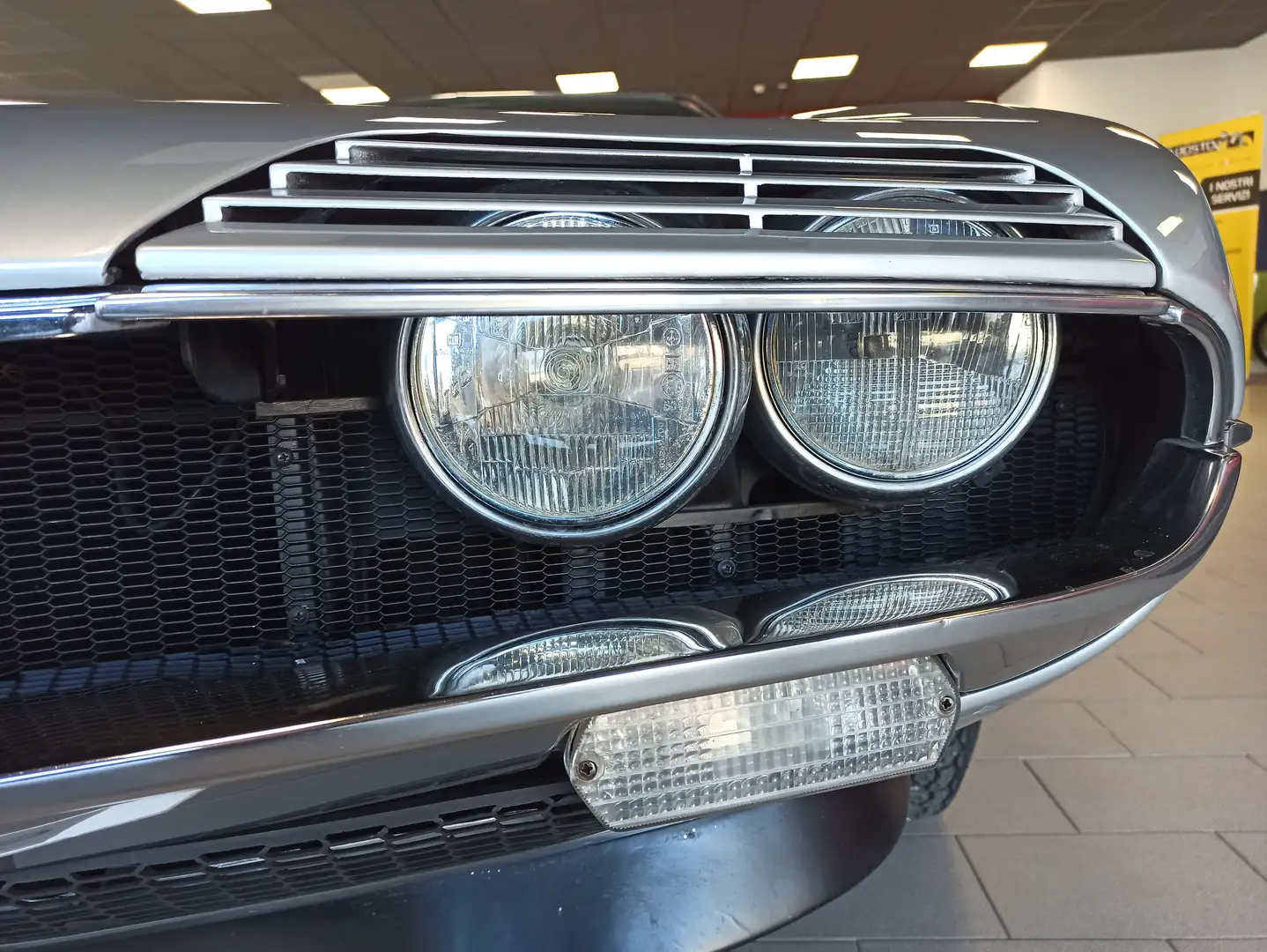 Alfa Romeo Montreal Gri - 2
