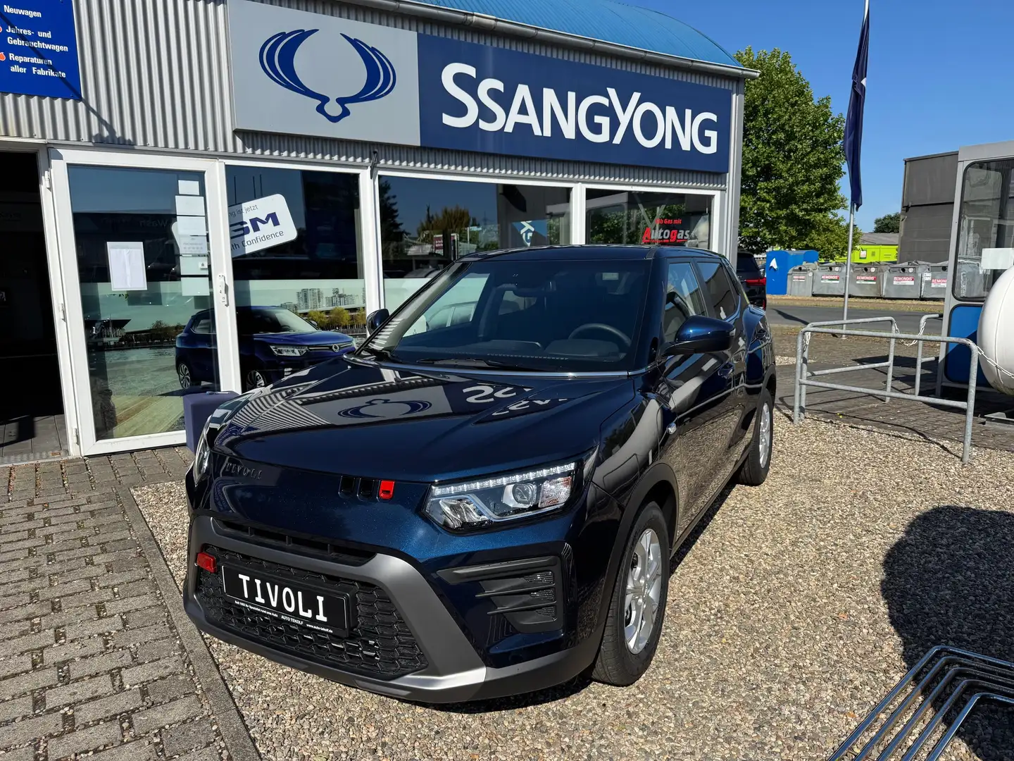 KGM Tivoli Nomad Automatik. - Aktion im Autohaus Tekolf. Bleu - 2