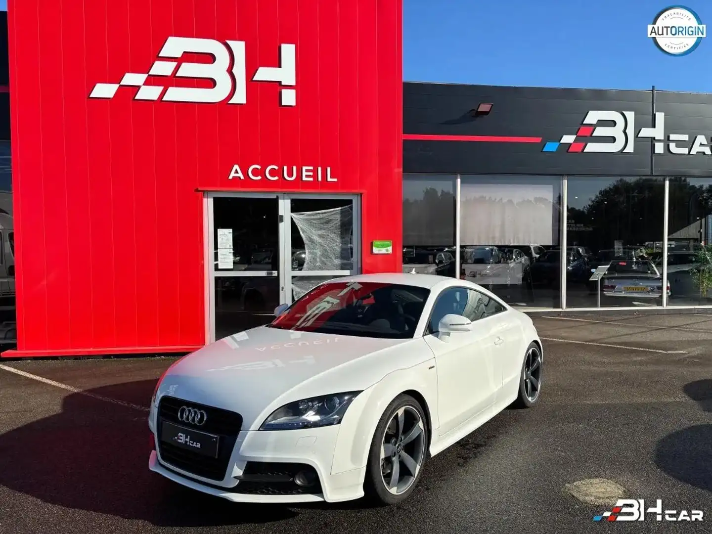 Audi TT COUPE 1.8 TFSI 160 S-LINE S-TRONIC BVA Schwarz - 1