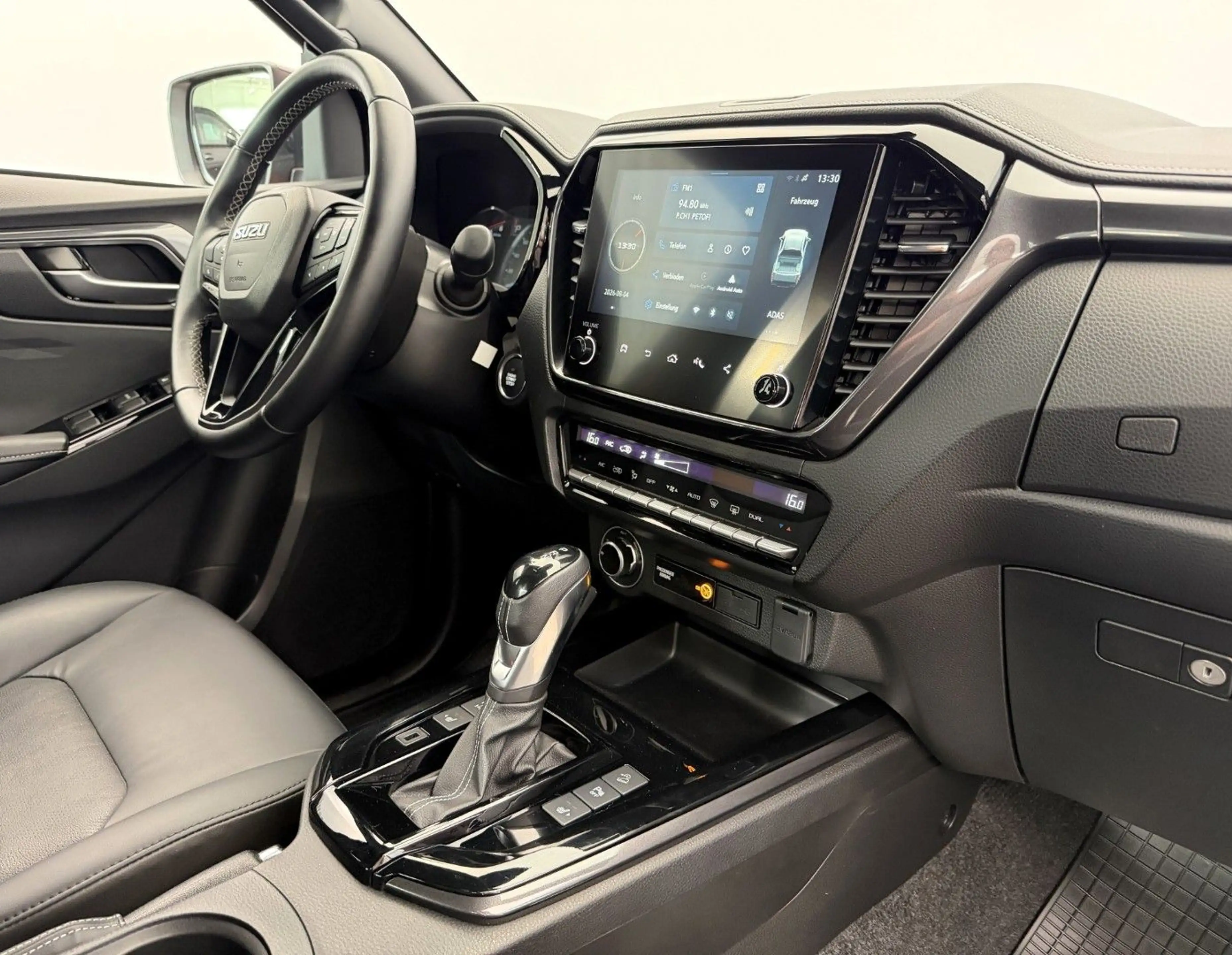 Isuzu D-Max LS+ 4x4 °ASSISTENZ°LEDER°RFK°LED°AHK° — photo 12