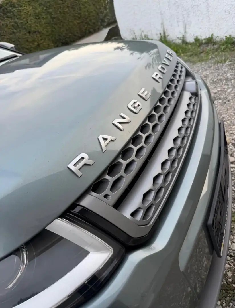 Land Rover Range Rover Evoque Range Rover Evoque Pure 2,0 TD4 Aut. Pure Grün - 2