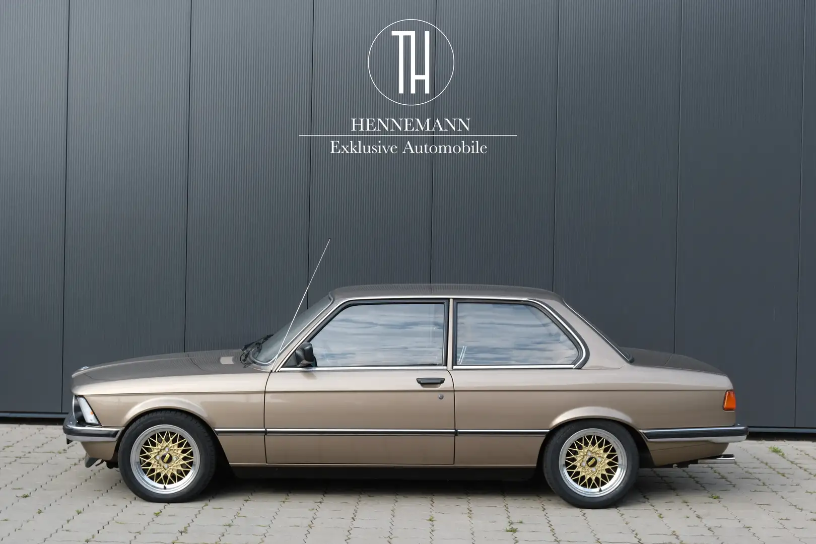 BMW 315 Limousine E21*1. Hand*unfallfrei*TOPHistorie*2-T Brun - 2