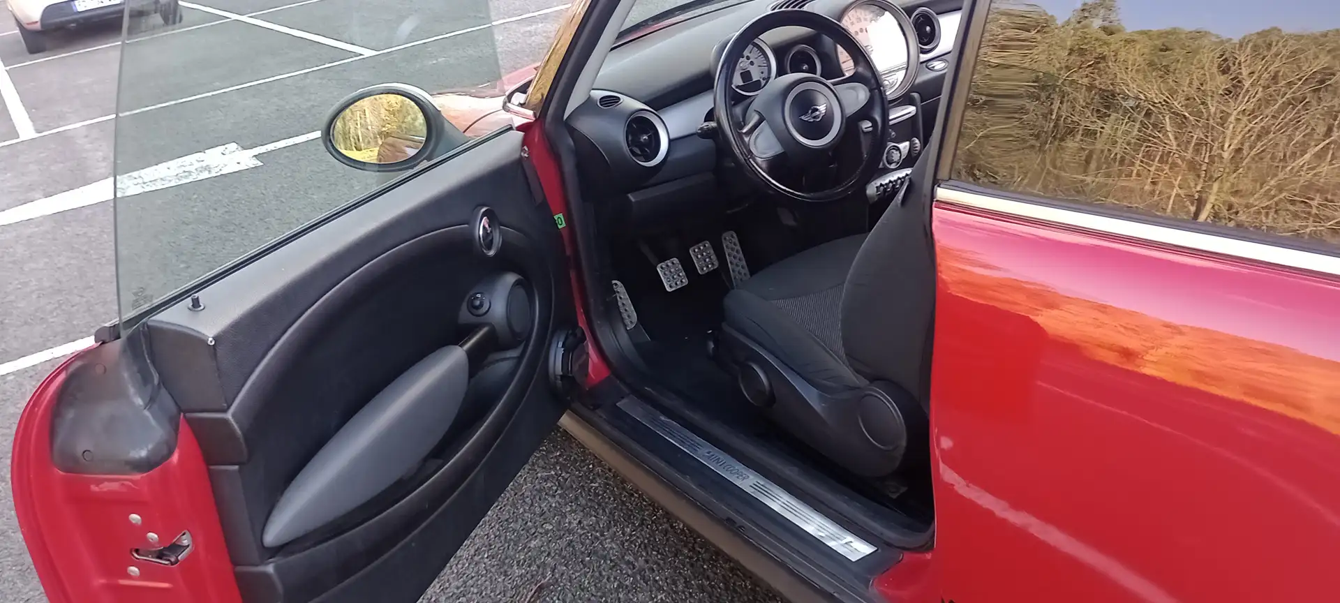 MINI Cooper C R56 Rojo - 2