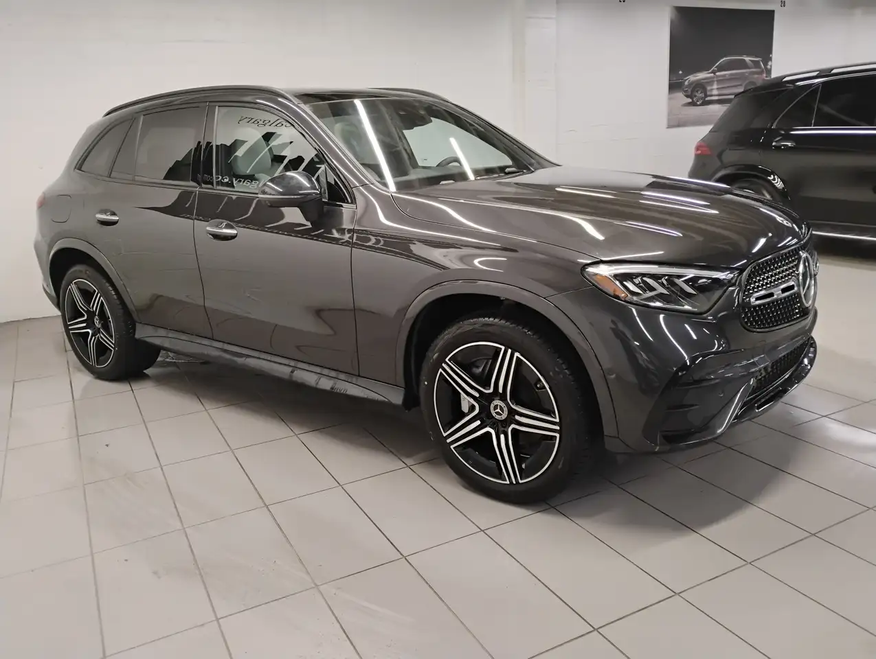 Mercedes-Benz GLC снимка Mercedes-Benz GLC