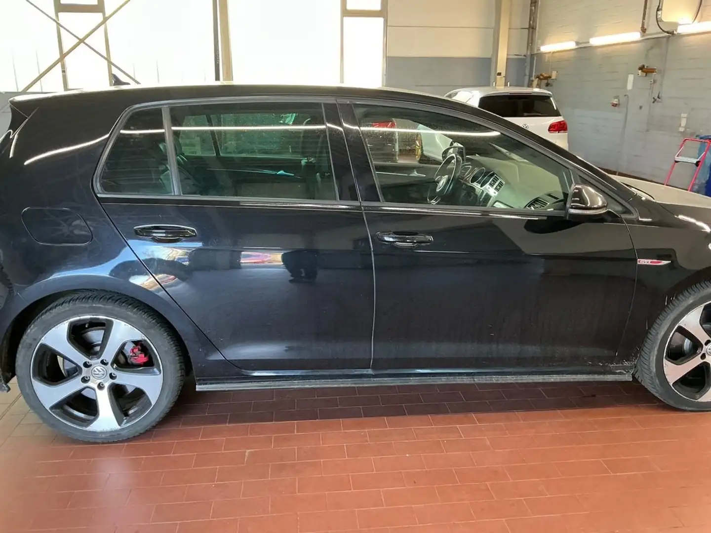 Volkswagen Golf GTI Golf GTI Performance BlueMotion Technology DSG Schwarz - 2