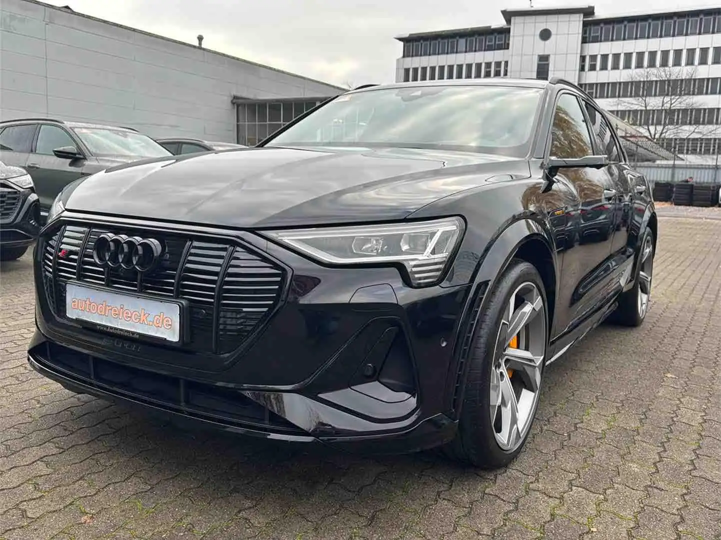 Audi e-tron S ACC HuD PANO NIGHT S-SITZE 22Z 360° B&O Noir - 1