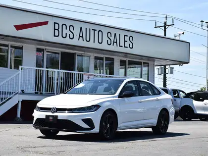 White 2025 Volkswagen Jetta 1.5T Comfortline FWD Sedan 8-Speed Automatic