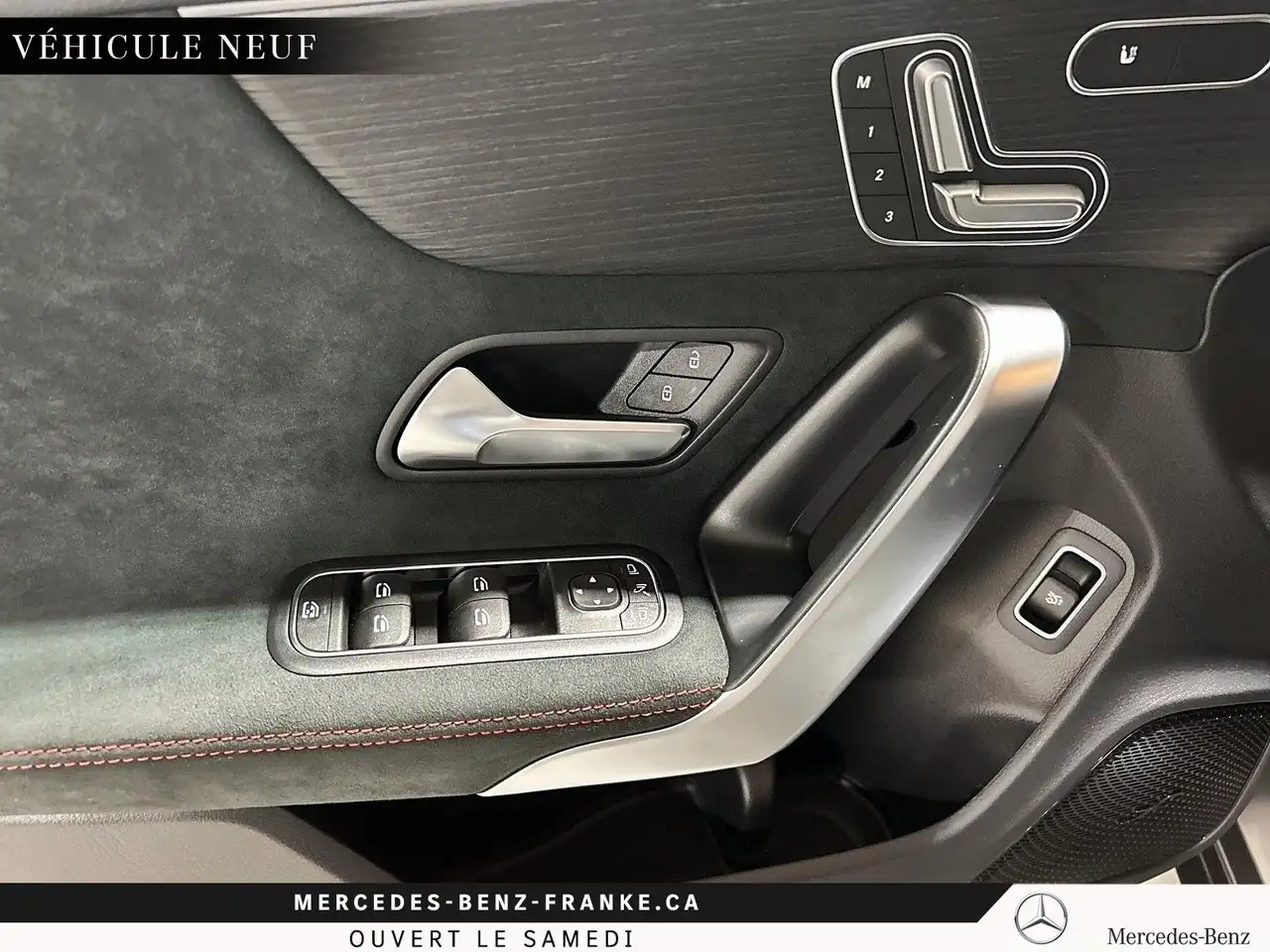 Mercedes-Benz CLA снимка Mercedes-Benz CLA