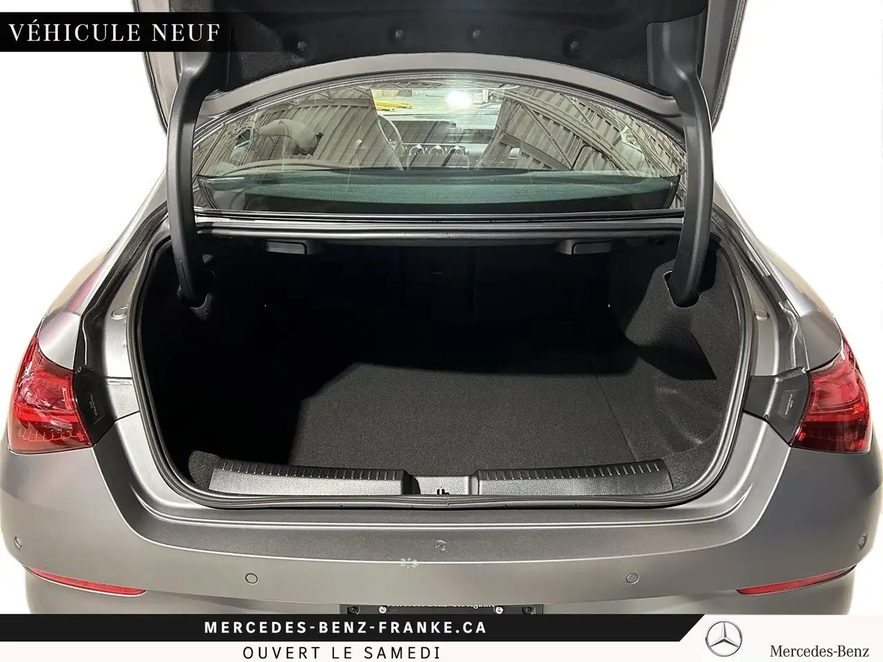 Mercedes-Benz CLA снимка Mercedes-Benz CLA
