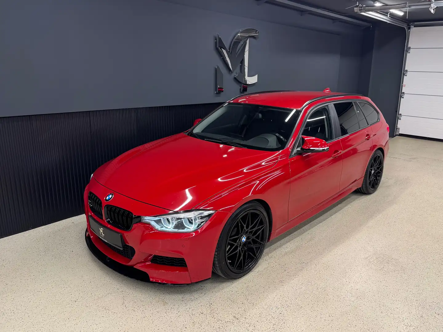 BMW 318 318d F31`M-PERF.`340I LOOK`LCI`LED`NAVI` Rouge - 1