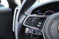 Porsche Cayenne 3.0 340pk Trekhaak | All black | 22 inch Zwart - thumbnail 17