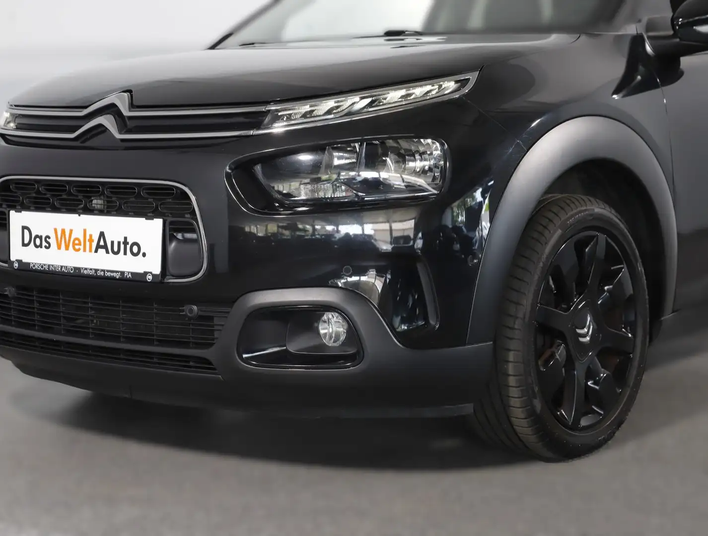 Citroen C4 Cactus 1,2 VTI82 Shine Noir - 2