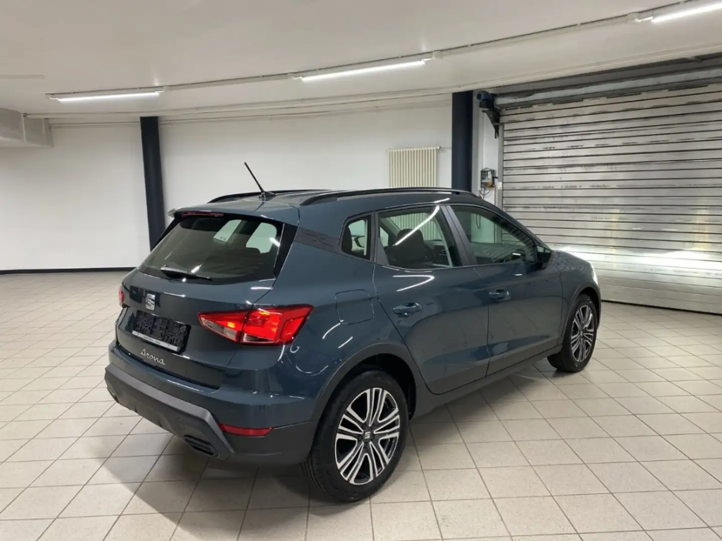 SEAT Arona Style Edition 1,0 TSI Digitales Cockpit LED Apple Blau - 2