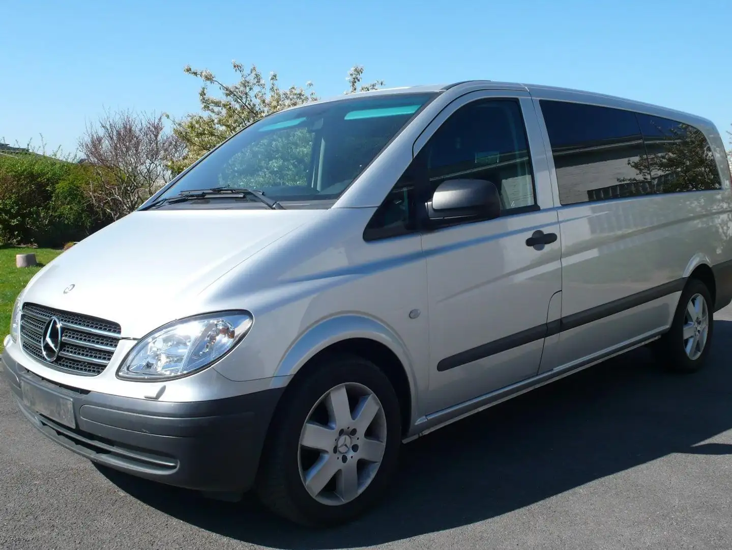 Mercedes-Benz Vito 120 CDI - V6 - airco - CC - 11.900 euro Argent - 2