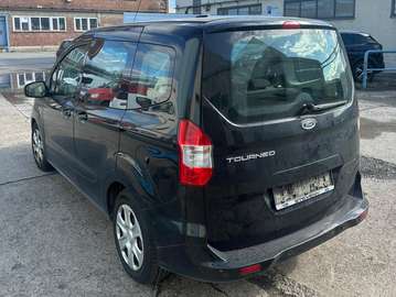 Tourneo Courier 1.0 EcoBoost
