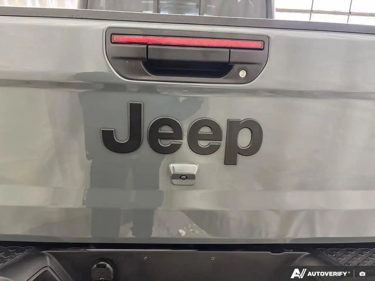 Jeep Gladiator photo Jeep Gladiator