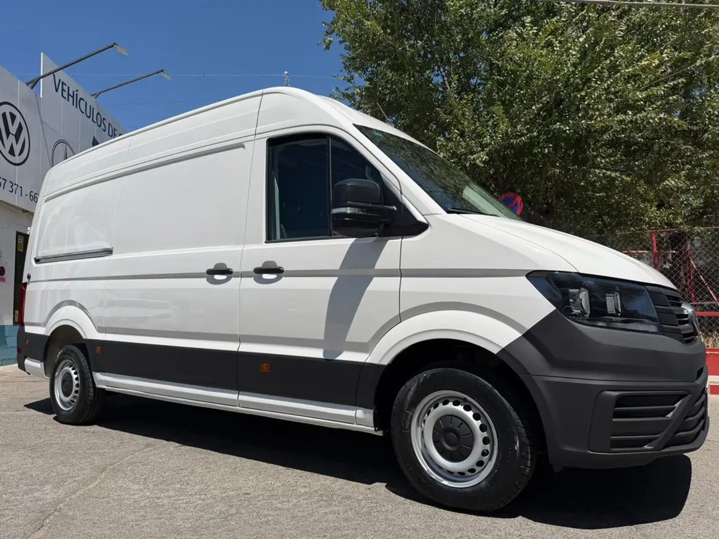 Volkswagen Crafter 30 Furgón BM TN L3H2 2.0TDI 103kW(140CV) Blanco - 2
