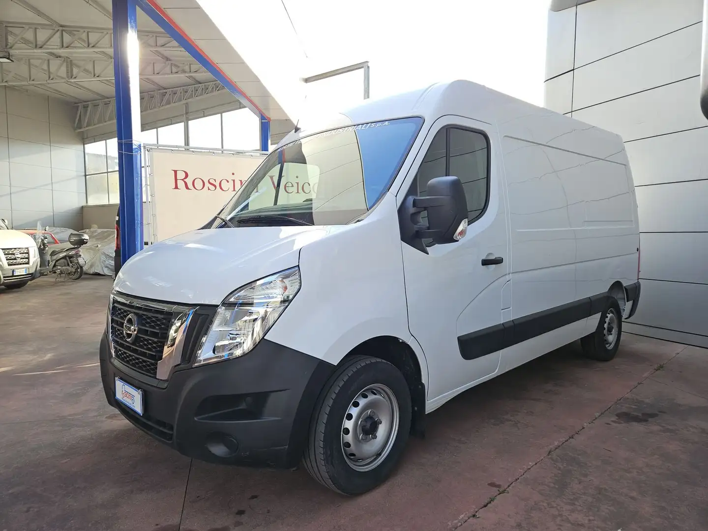 Nissan NV400 35 2.3 dCi 135CV PM-TM Furgone Blanco - 1
