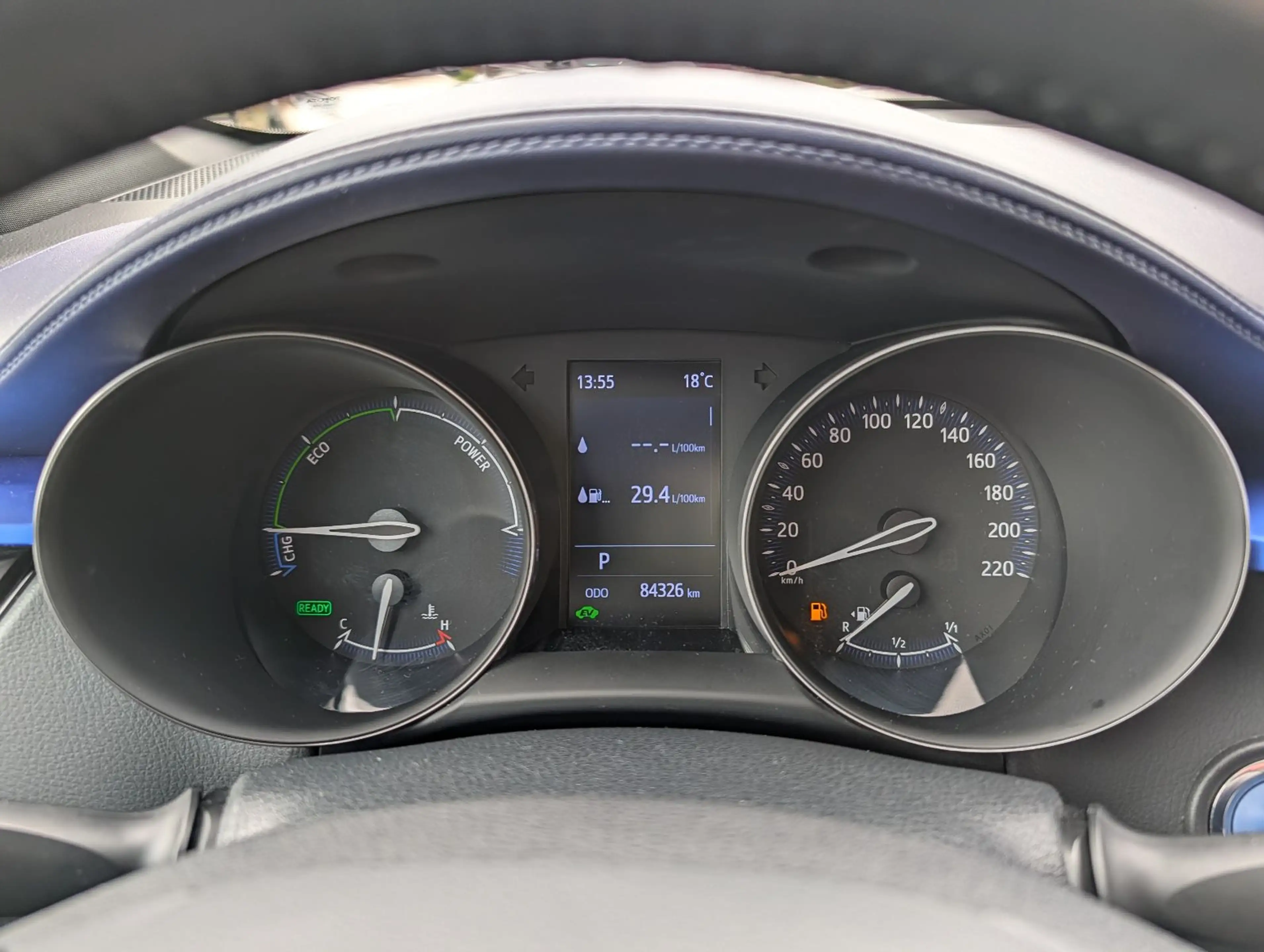 Toyota C-HR 2.0-l-VVTi Hybrid Style Selection *JBL* — photo 19