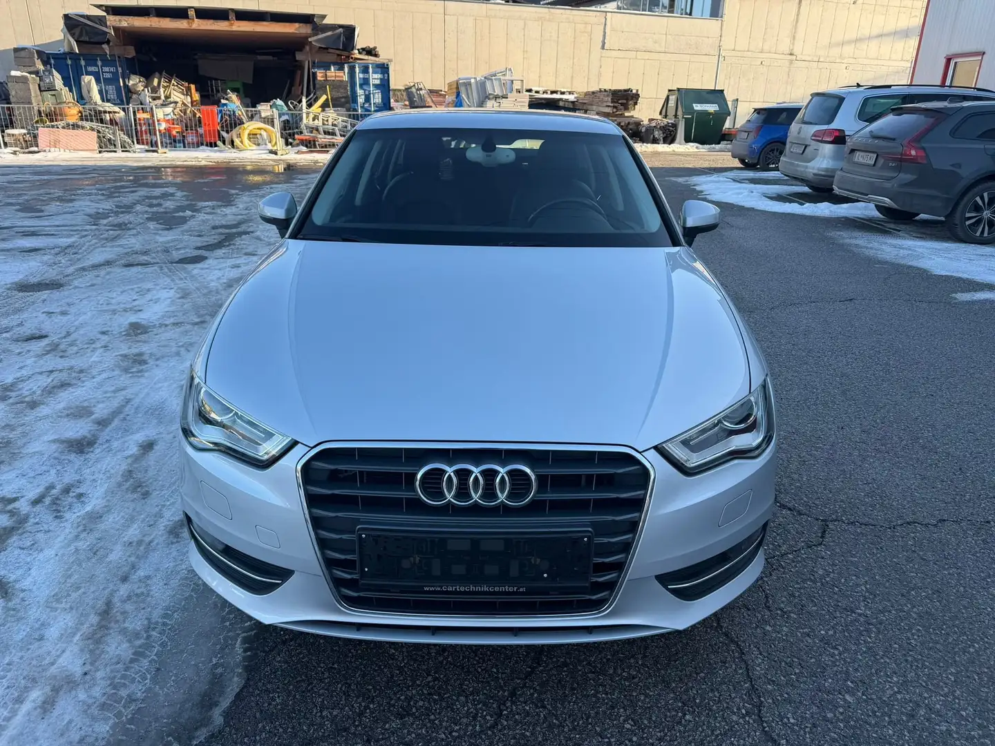 Audi A3 Style 1,6 TDI DPF Grau - 1