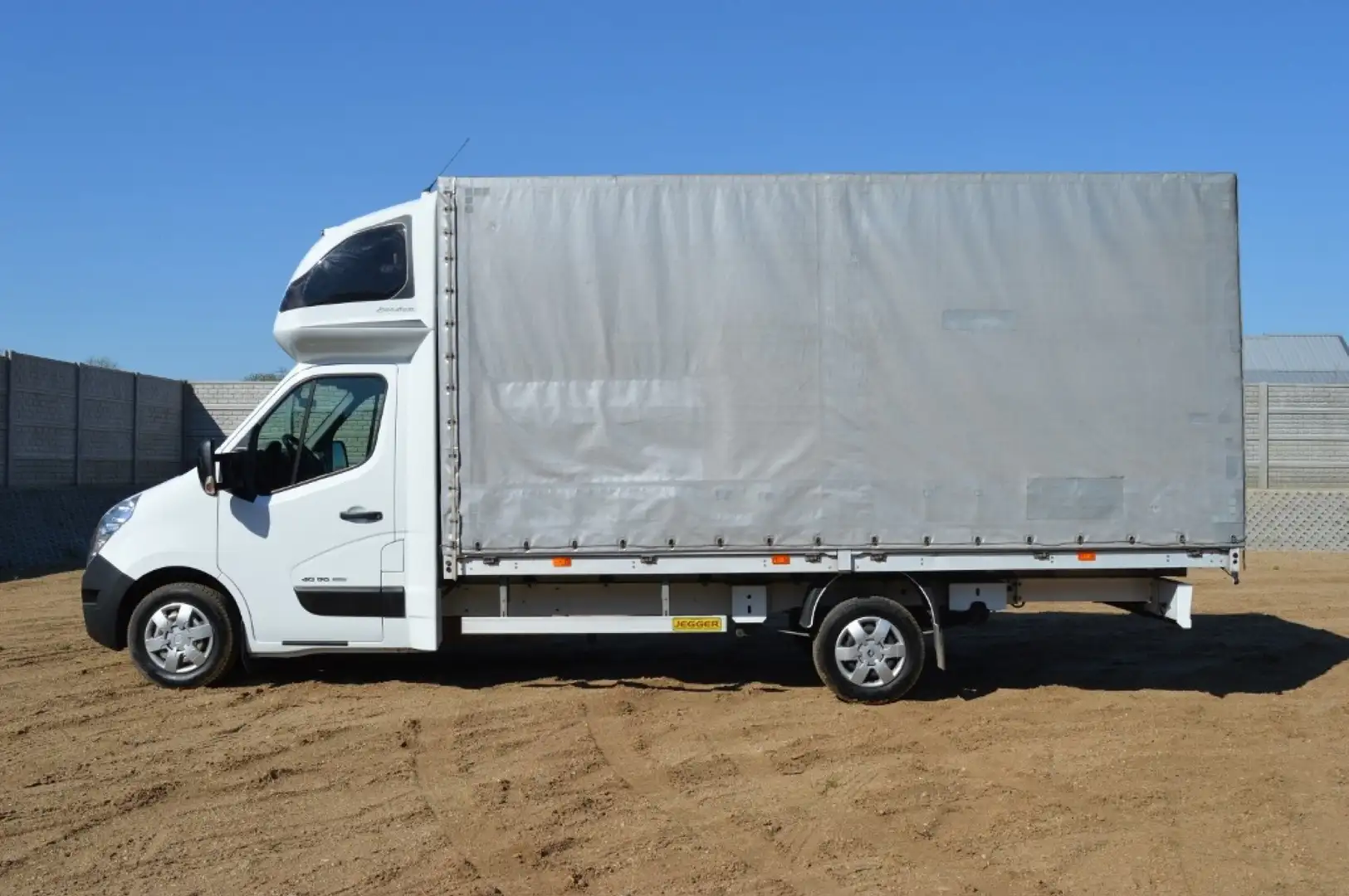 Renault Master ENERGY dCi 165 L3H2 (17-Si.) Weiß - 2