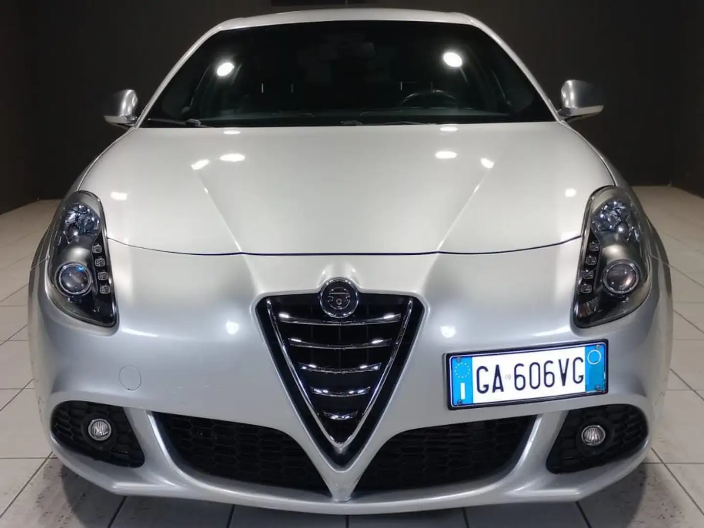 Alfa Romeo Giulietta 1750 tbi Quadrifoglio Verde 235cv Grigio - 2