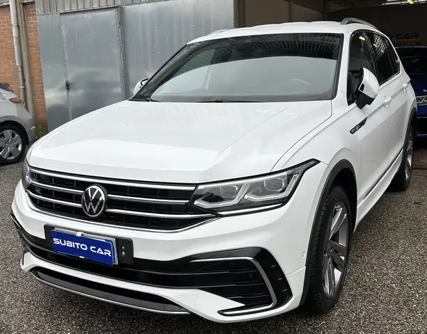 Volkswagen Tiguan Allspace 2.0 Tdi R-Line 4-Motion 150cv 7 Posti Dsg